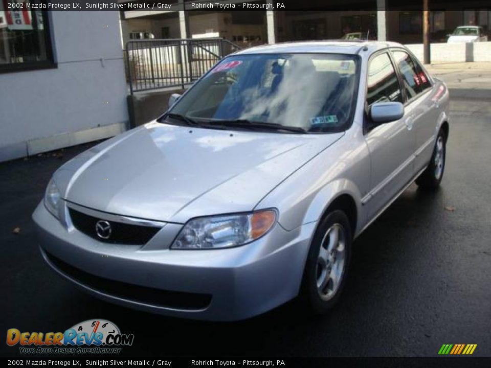 2002 Mazda Protege LX Sunlight Silver Metallic / Gray Photo #8