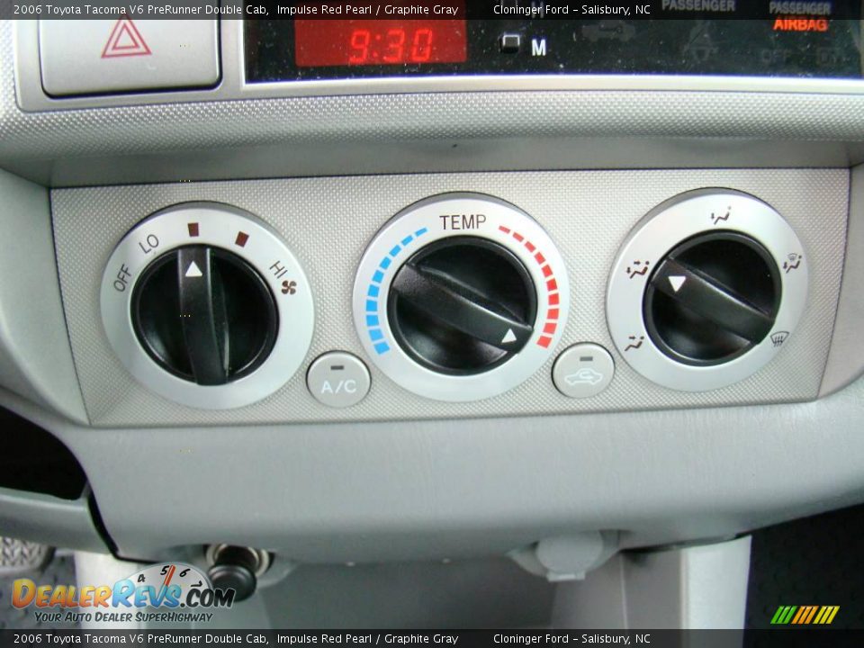 2006 Toyota Tacoma V6 PreRunner Double Cab Impulse Red Pearl / Graphite Gray Photo #22