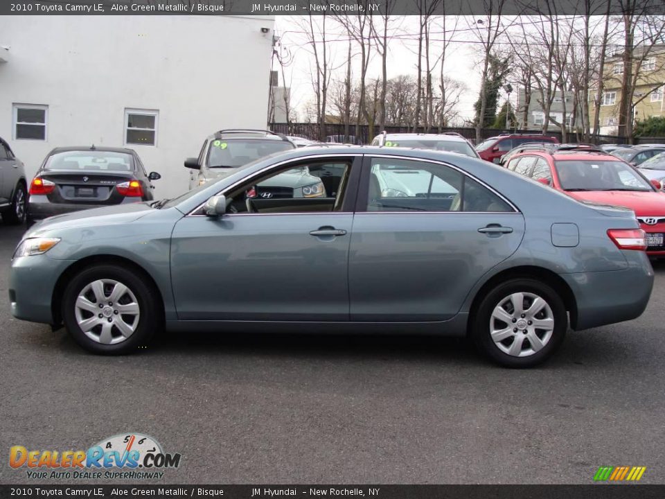 2010 Toyota Camry LE Aloe Green Metallic / Bisque Photo #4