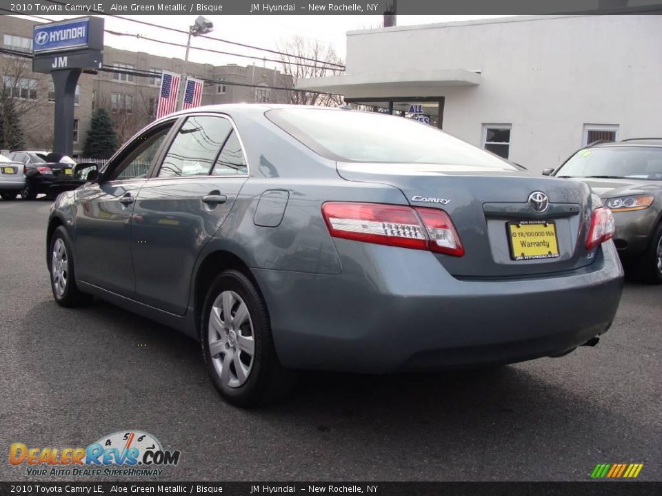 2010 Toyota Camry LE Aloe Green Metallic / Bisque Photo #5