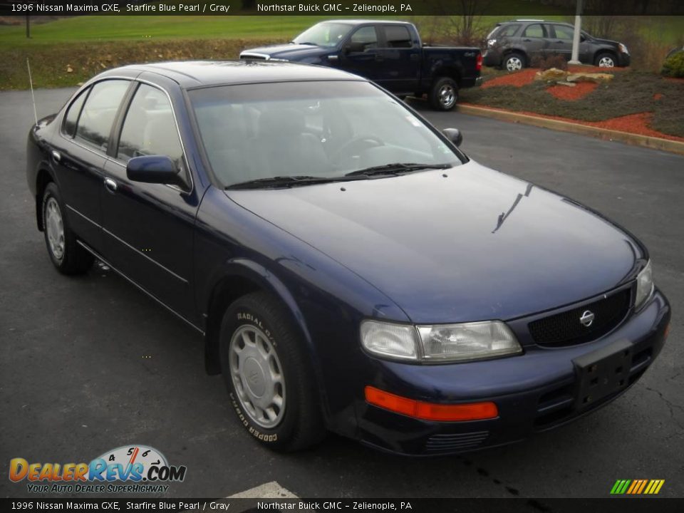 1996 Nissan Maxima GXE Starfire Blue Pearl / Gray Photo #15