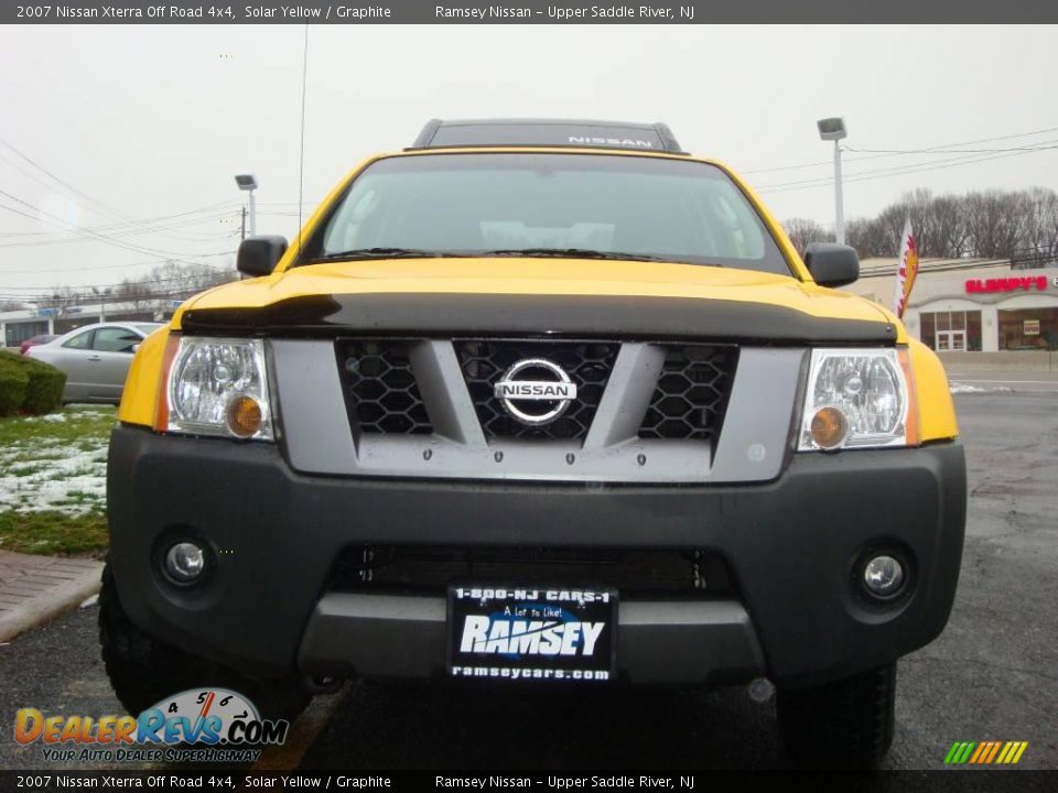 2007 Nissan Xterra Off Road 4x4 Solar Yellow / Graphite Photo #3