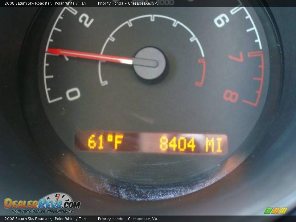 2008 Saturn Sky Roadster Polar White / Tan Photo #17