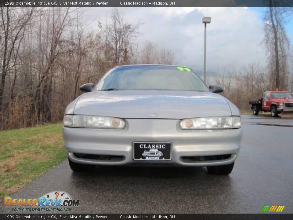 1999 Oldsmobile Intrigue GX Silver Mist Metallic / Pewter Photo #2