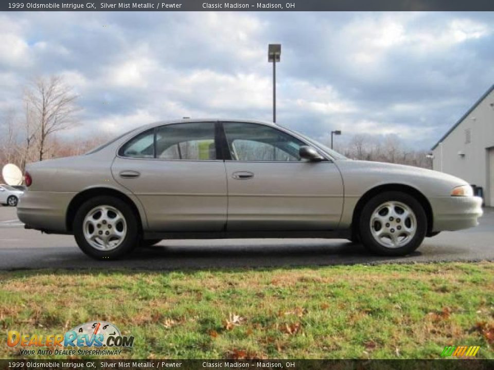 1999 Oldsmobile Intrigue GX Silver Mist Metallic / Pewter Photo #4