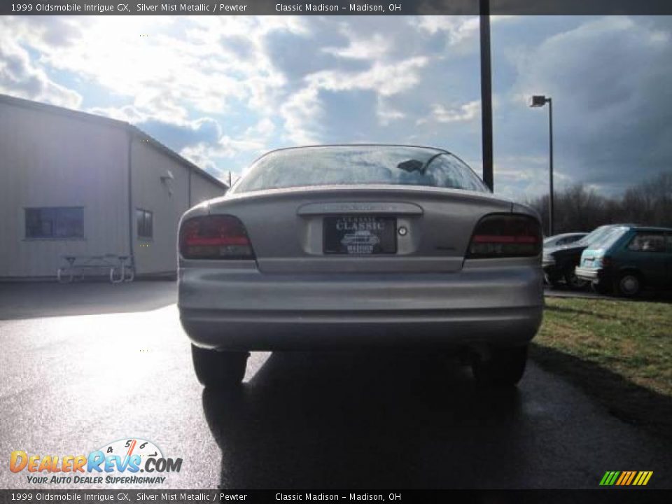 1999 Oldsmobile Intrigue GX Silver Mist Metallic / Pewter Photo #5