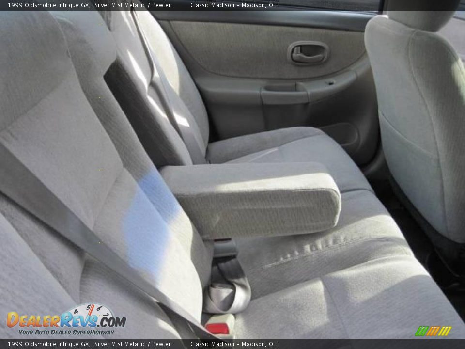 1999 Oldsmobile Intrigue GX Silver Mist Metallic / Pewter Photo #29