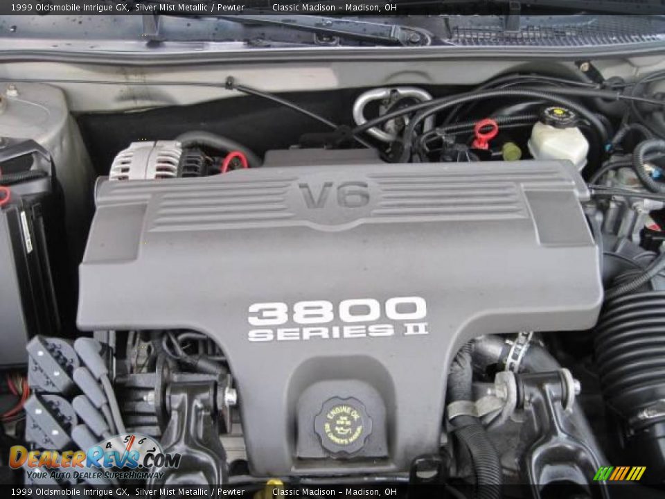 1999 Oldsmobile Intrigue GX Silver Mist Metallic / Pewter Photo #32