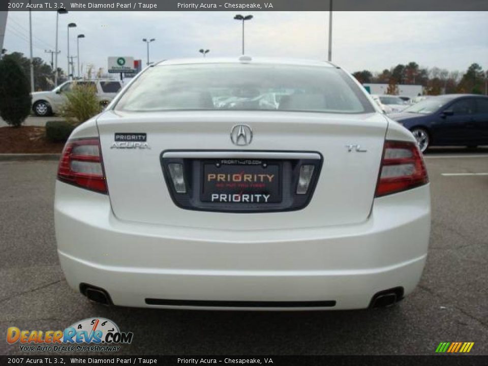 2007 Acura TL 3.2 White Diamond Pearl / Taupe Photo #4