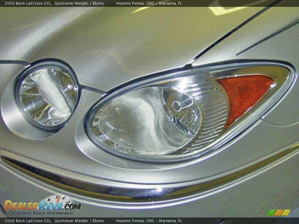 2009 Buick LaCrosse CXL Quicksilver Metallic / Ebony Photo #15