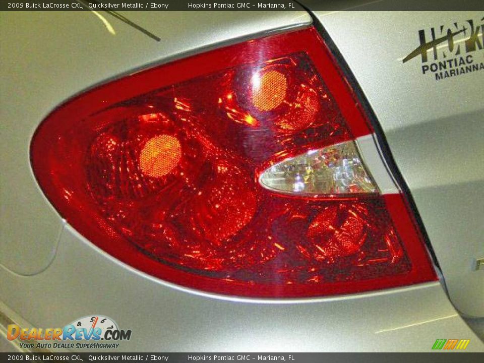 2009 Buick LaCrosse CXL Quicksilver Metallic / Ebony Photo #17