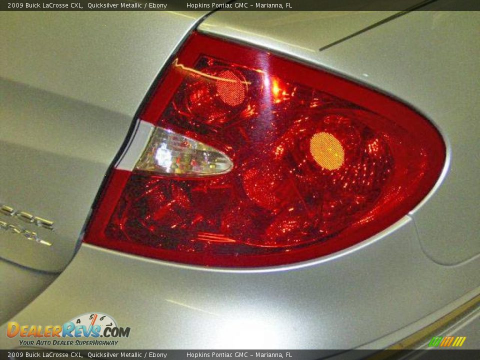 2009 Buick LaCrosse CXL Quicksilver Metallic / Ebony Photo #18