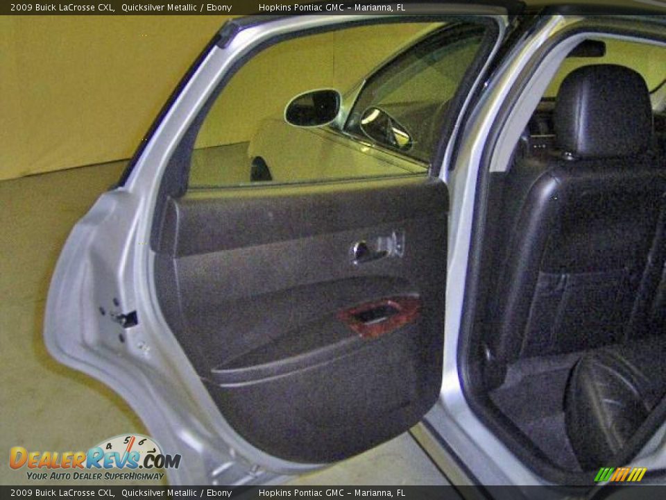 2009 Buick LaCrosse CXL Quicksilver Metallic / Ebony Photo #24