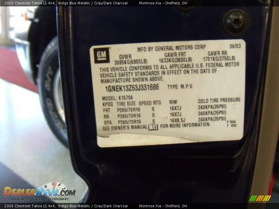 2003 Chevrolet Tahoe LS 4x4 Indigo Blue Metallic / Gray/Dark Charcoal Photo #10