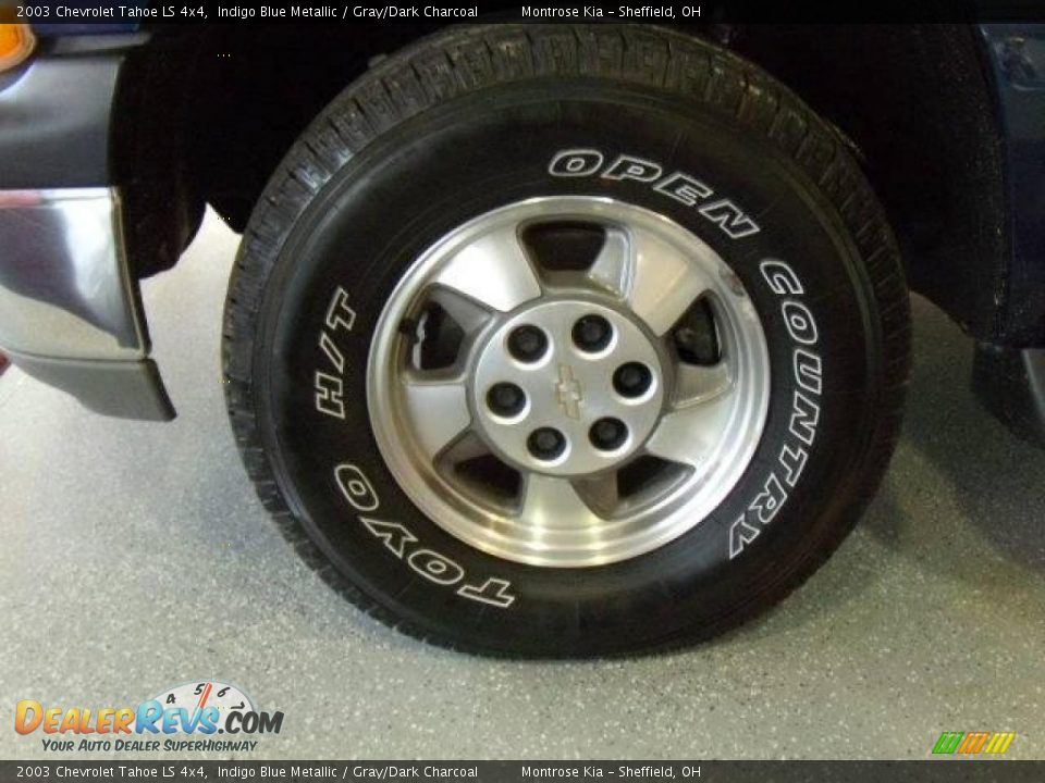 2003 Chevrolet Tahoe LS 4x4 Indigo Blue Metallic / Gray/Dark Charcoal Photo #12