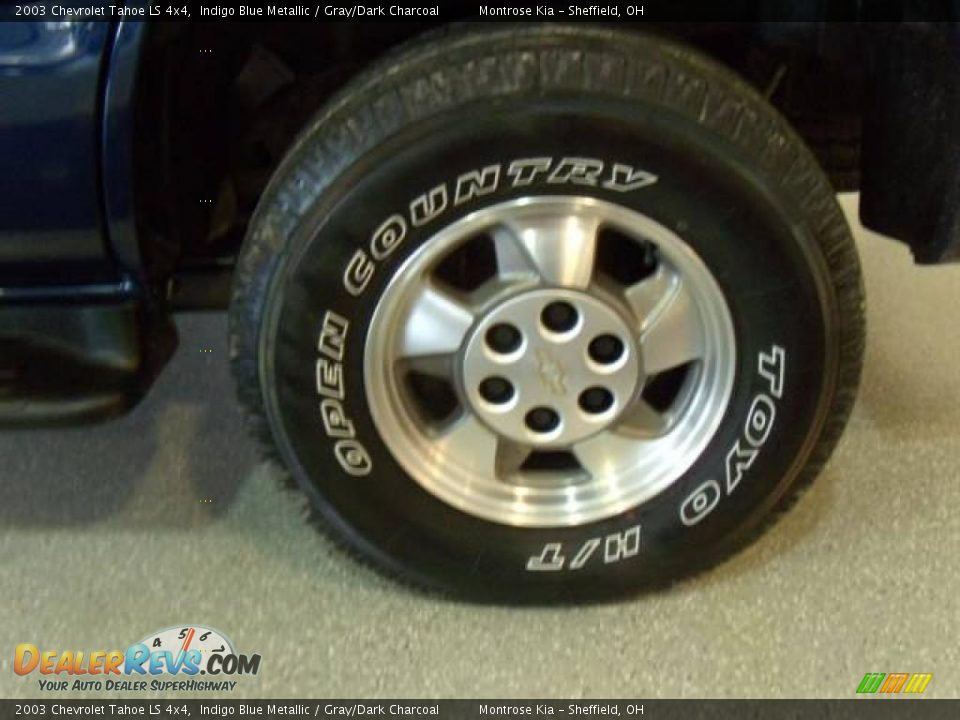 2003 Chevrolet Tahoe LS 4x4 Indigo Blue Metallic / Gray/Dark Charcoal Photo #13