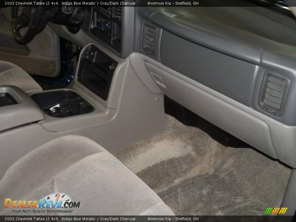 2003 Chevrolet Tahoe LS 4x4 Indigo Blue Metallic / Gray/Dark Charcoal Photo #24