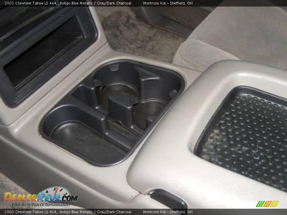 2003 Chevrolet Tahoe LS 4x4 Indigo Blue Metallic / Gray/Dark Charcoal Photo #30