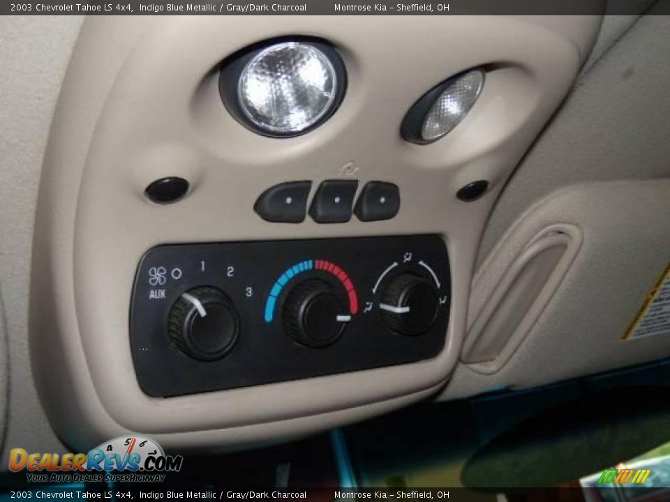 2003 Chevrolet Tahoe LS 4x4 Indigo Blue Metallic / Gray/Dark Charcoal Photo #33