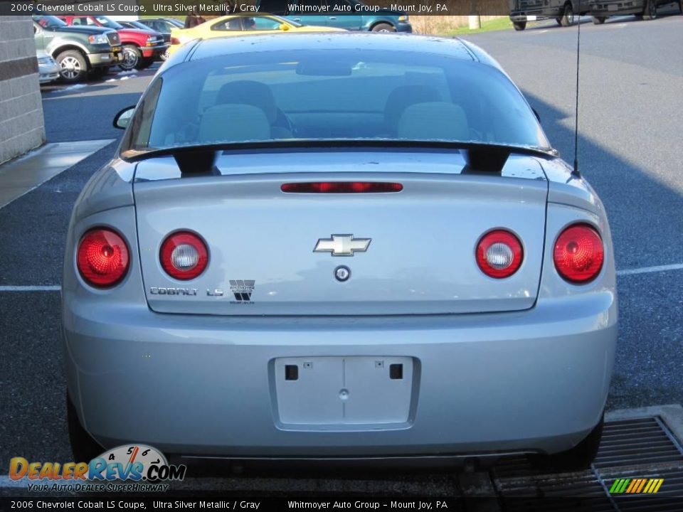 2006 Chevrolet Cobalt LS Coupe Ultra Silver Metallic / Gray Photo #7