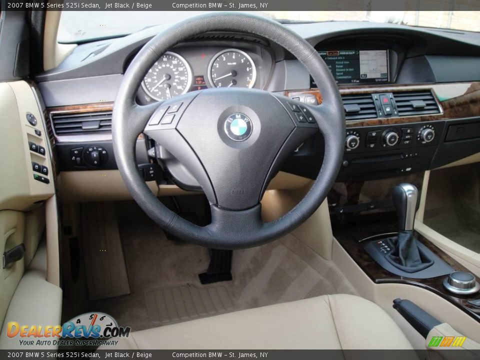2007 BMW 5 Series 525i Sedan Jet Black / Beige Photo #11