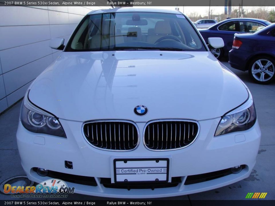 2007 BMW 5 Series 530xi Sedan Alpine White / Beige Photo #2