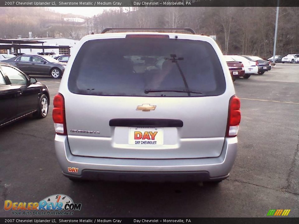 2007 Chevrolet Uplander LS Silverstone Metallic / Medium Gray Photo #5