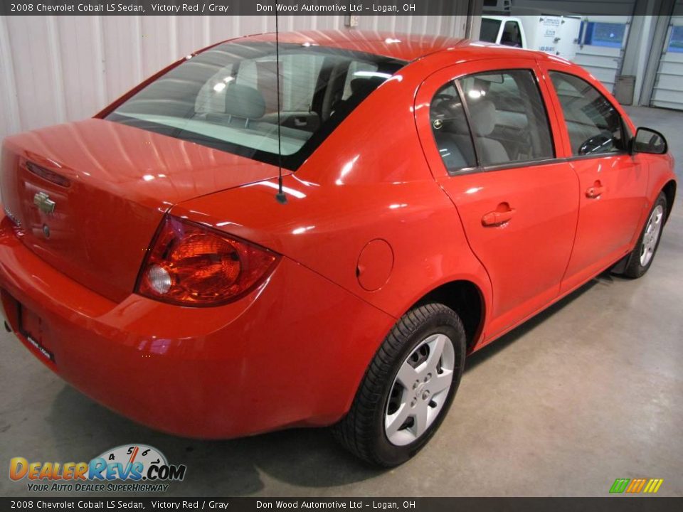 2008 Chevrolet Cobalt LS Sedan Victory Red / Gray Photo #5
