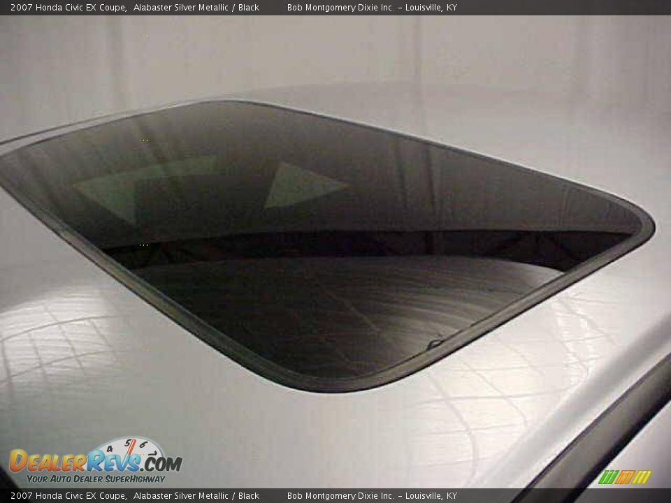 2007 Honda Civic EX Coupe Alabaster Silver Metallic / Black Photo #8