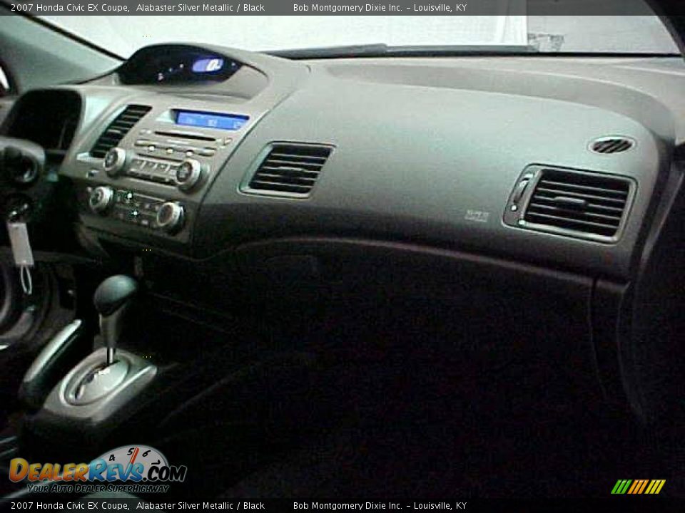 2007 Honda Civic EX Coupe Alabaster Silver Metallic / Black Photo #16