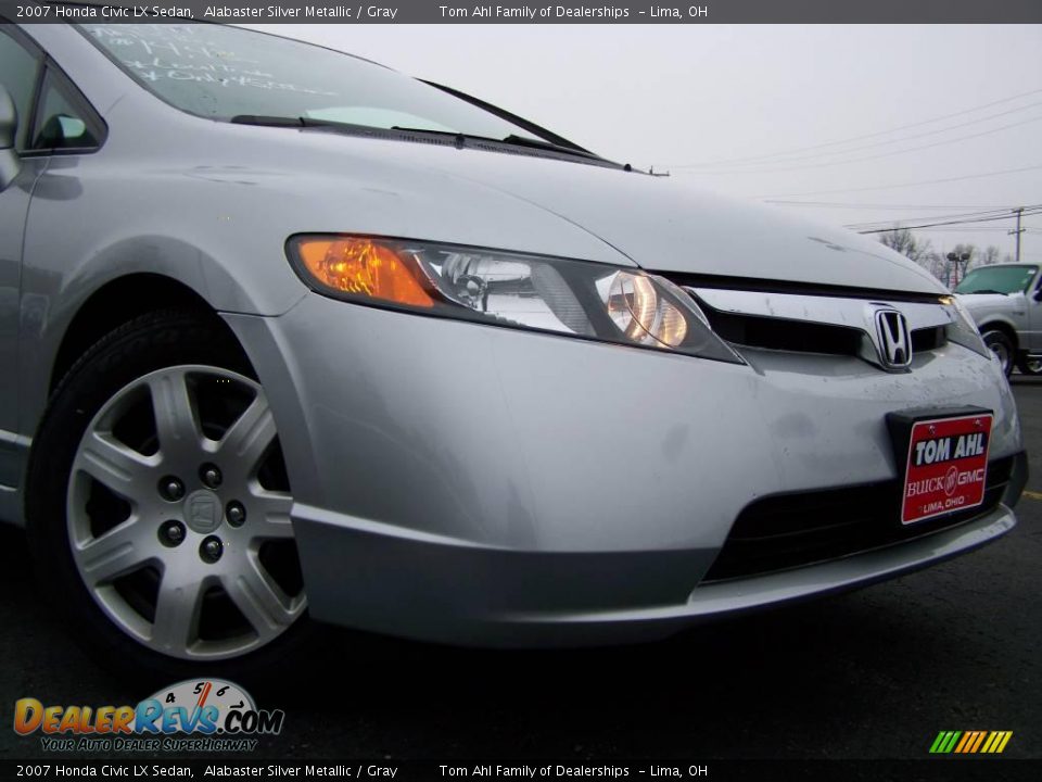 2007 Honda Civic LX Sedan Alabaster Silver Metallic / Gray Photo #2