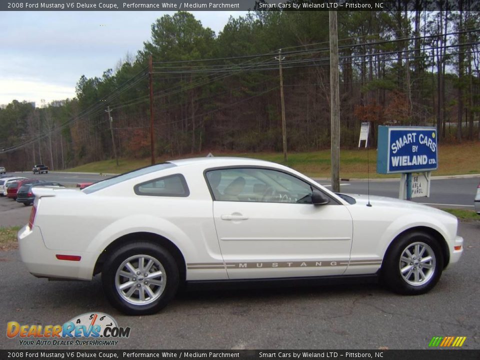 2008 Ford Mustang V6 Deluxe Coupe Performance White / Medium Parchment Photo #4
