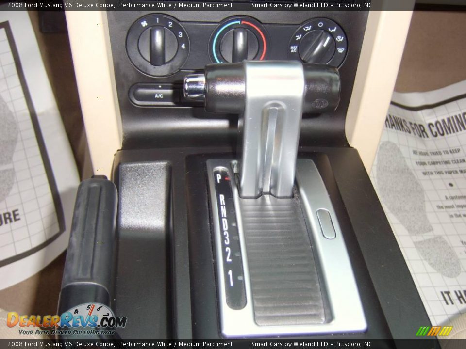 2008 Ford Mustang V6 Deluxe Coupe Performance White / Medium Parchment Photo #14