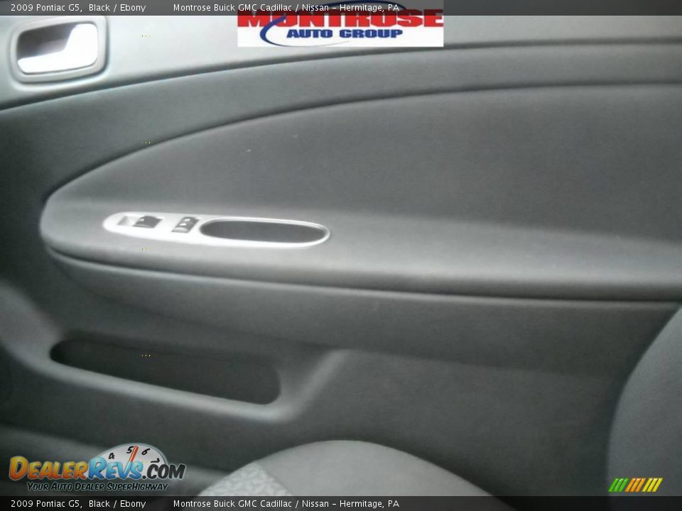 2009 Pontiac G5 Black / Ebony Photo #26