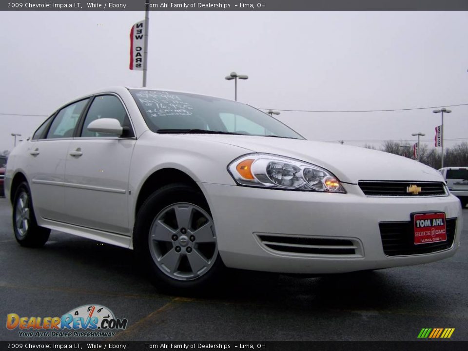 2009 Chevrolet Impala LT White / Ebony Photo #1