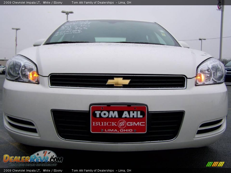 2009 Chevrolet Impala LT White / Ebony Photo #3