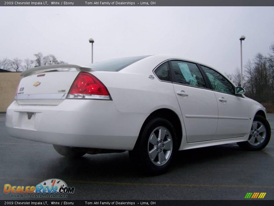 2009 Chevrolet Impala LT White / Ebony Photo #7