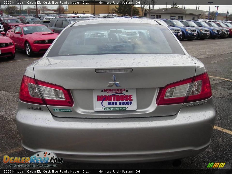 2009 Mitsubishi Galant ES Quick Silver Pearl / Medium Gray Photo #4