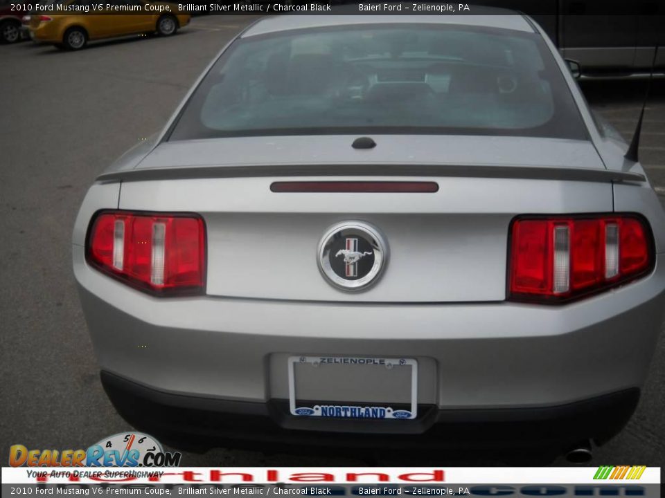 2010 Ford Mustang V6 Premium Coupe Brilliant Silver Metallic / Charcoal Black Photo #7