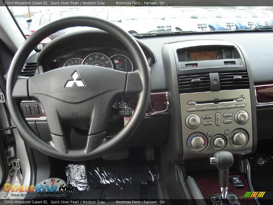 2009 Mitsubishi Galant ES Quick Silver Pearl / Medium Gray Photo #16