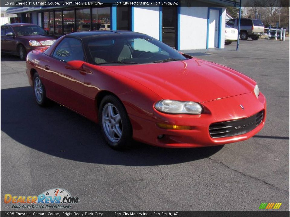 1998 Chevrolet Camaro Coupe Bright Red / Dark Grey Photo #4