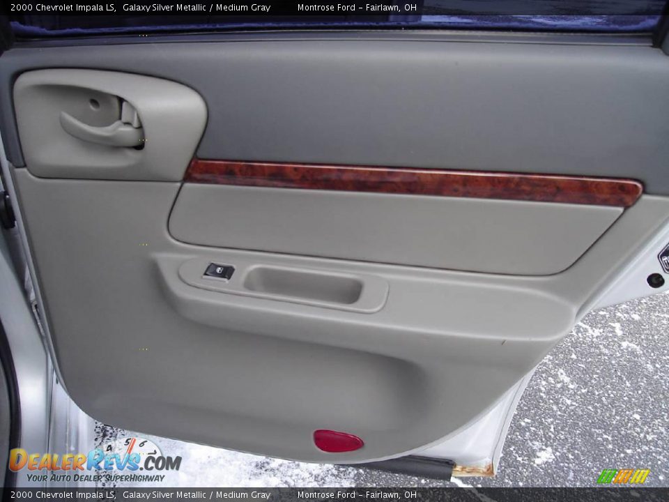 2000 Chevrolet Impala LS Galaxy Silver Metallic / Medium Gray Photo #21