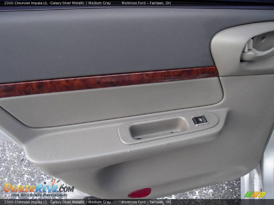 2000 Chevrolet Impala LS Galaxy Silver Metallic / Medium Gray Photo #24