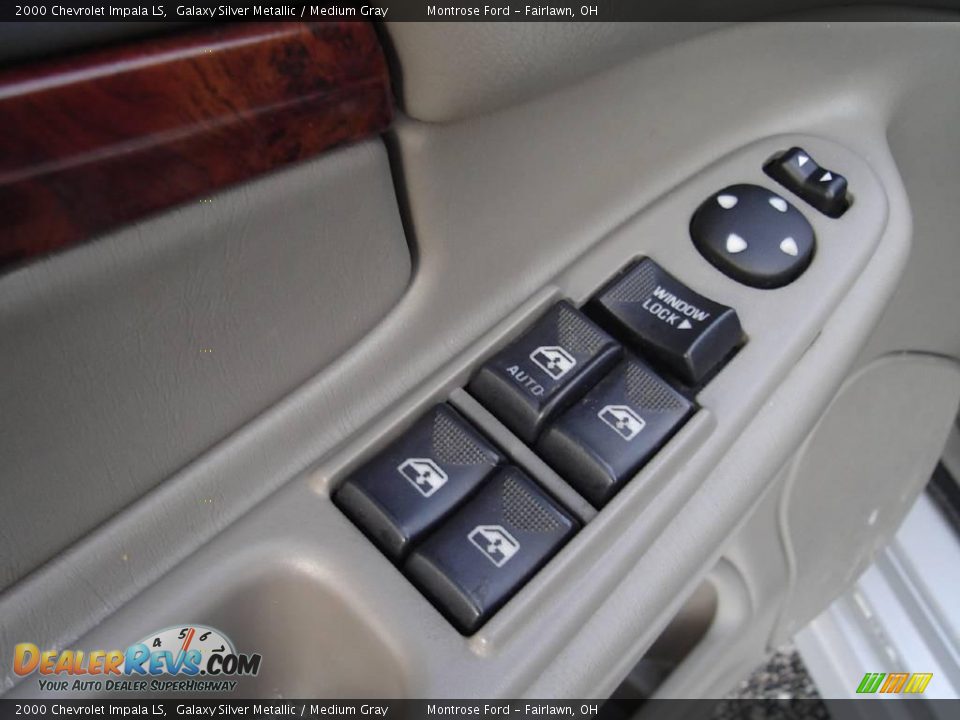 2000 Chevrolet Impala LS Galaxy Silver Metallic / Medium Gray Photo #26