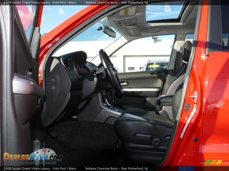 2008 Suzuki Grand Vitara Luxury Vivid Red / Black Photo #7
