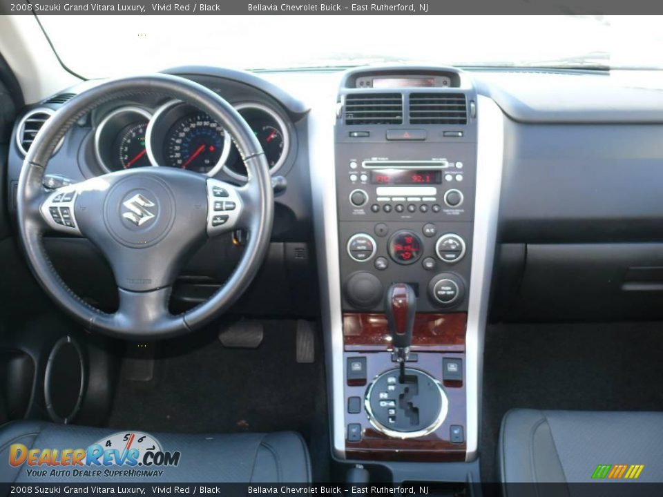 2008 Suzuki Grand Vitara Luxury Vivid Red / Black Photo #9
