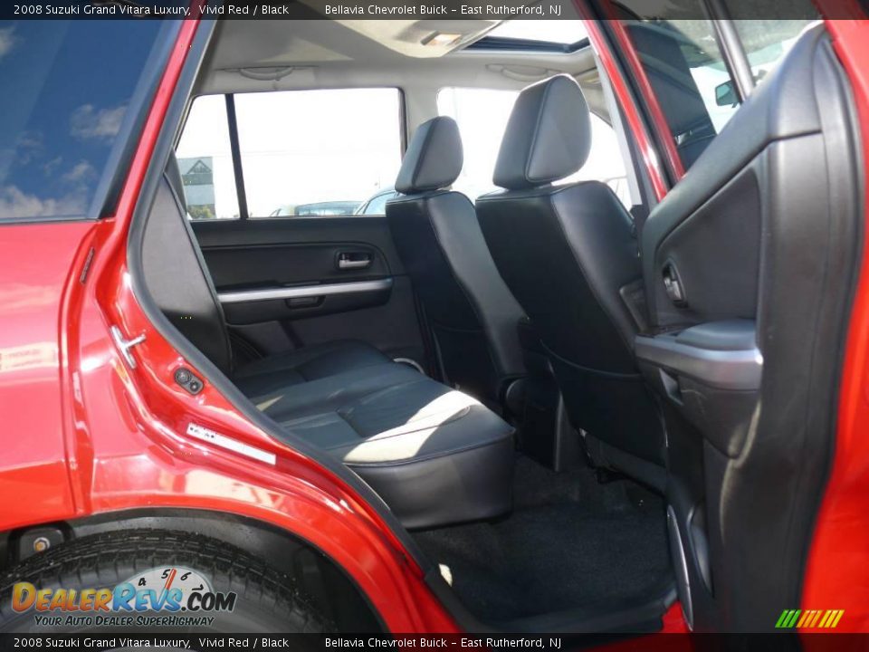2008 Suzuki Grand Vitara Luxury Vivid Red / Black Photo #12