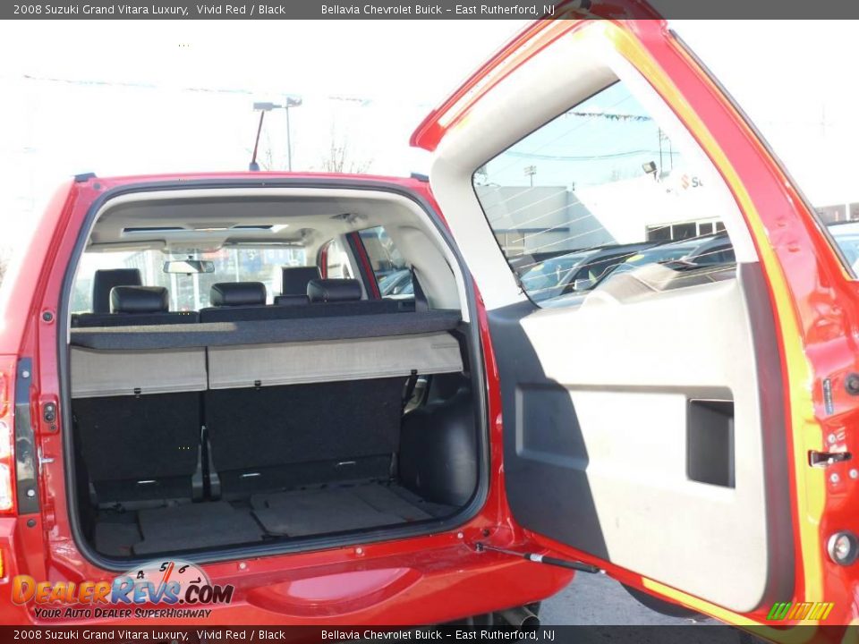 2008 Suzuki Grand Vitara Luxury Vivid Red / Black Photo #13