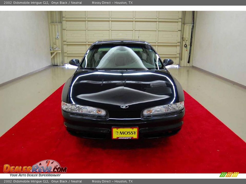 2002 Oldsmobile Intrigue GLS Onyx Black / Neutral Photo #2