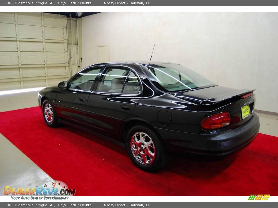 2002 Oldsmobile Intrigue GLS Onyx Black / Neutral Photo #4